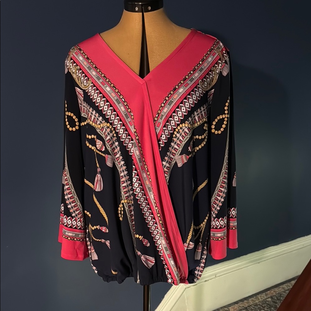 Elegant Pink and Navy Women's Top